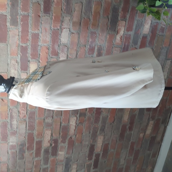 Vintage coat. - Picture 2 of 12